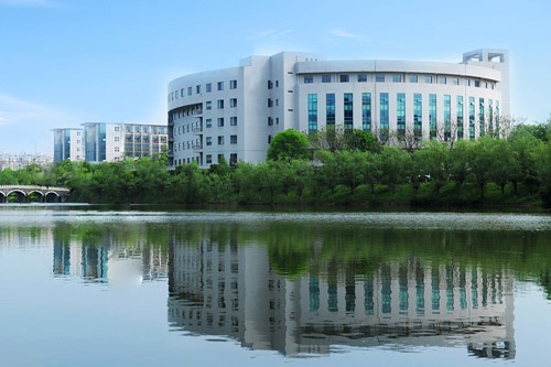 湖北科技學院行政樓