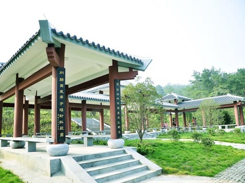 湖北文理學院明志廊