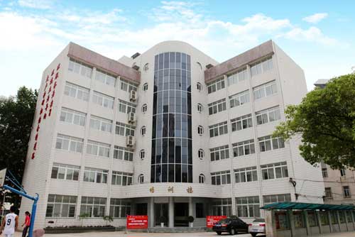 湖北交通職業技術學院實訓樓