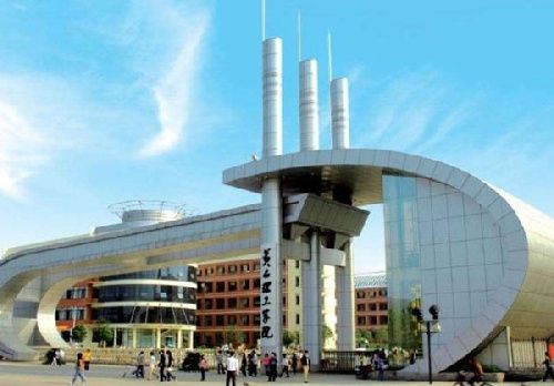 湖北理工學院學校大門